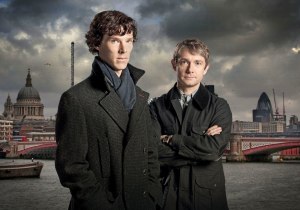 Benedict Cumberbatch et Martin Freeman dans Sherlock.